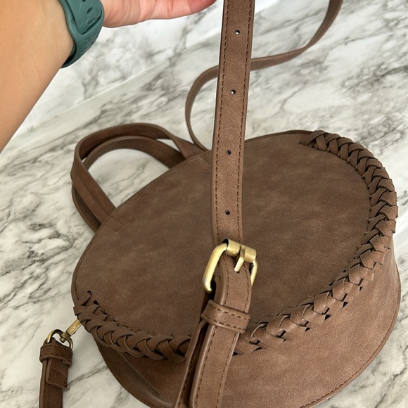 Altar’d State | round shoulder bag cross body or hand bag brown vegan leather - Picture 2 of 8